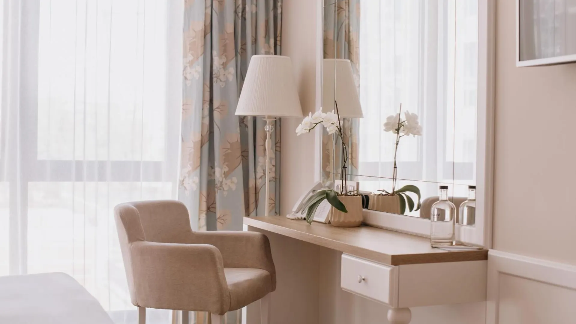 Impresamente Art Hotel Sofia