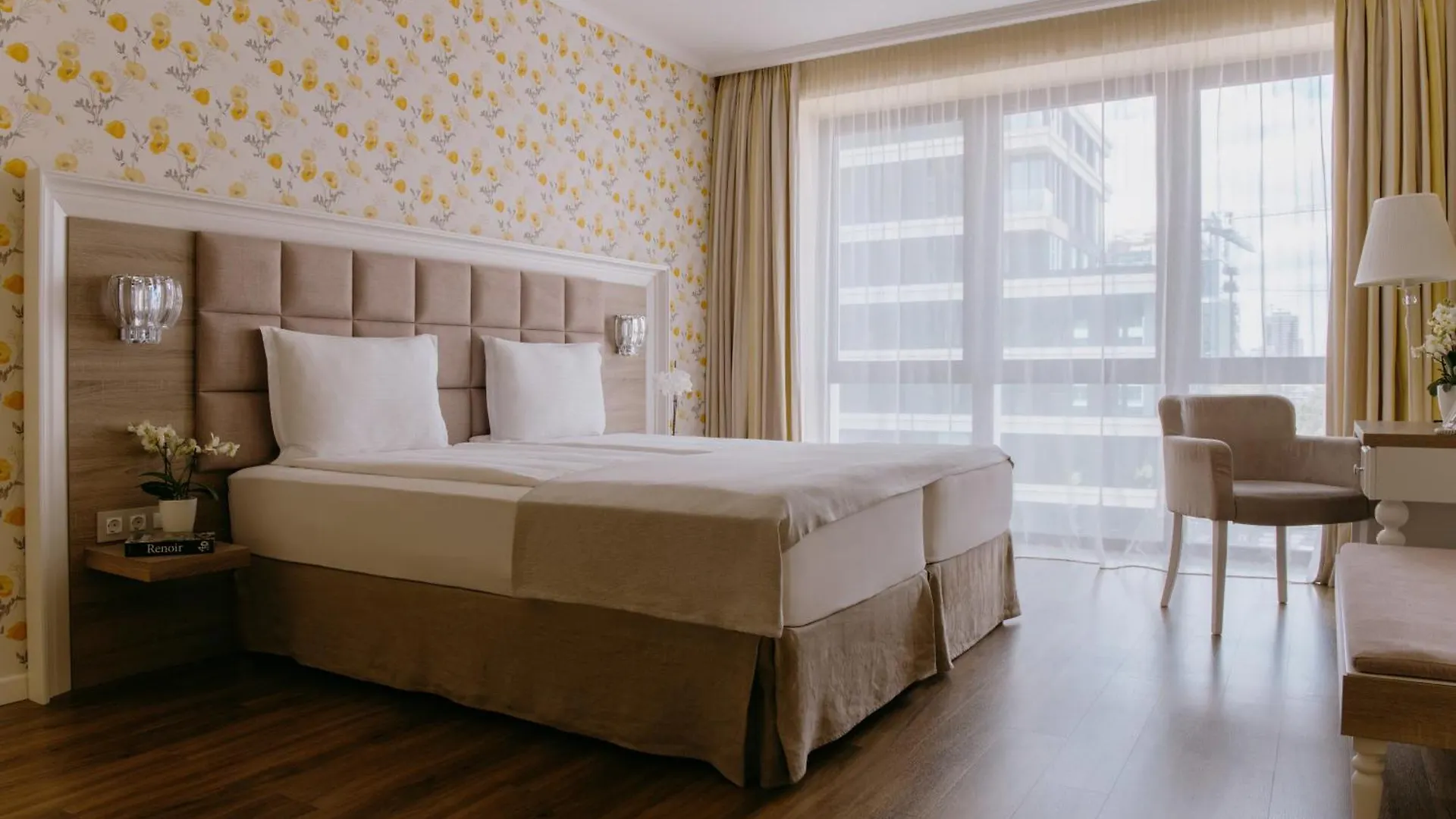 Impresamente Art Hotel Sofia
